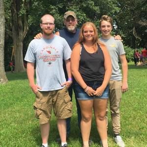 Meet your Posher, Derek